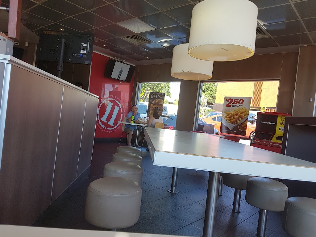 KFC Pennant Hills | meal takeaway | 357 Pennant Hills Rd, Pennant Hills NSW 2120, Australia | 0294846886 OR +61 2 9484 6886