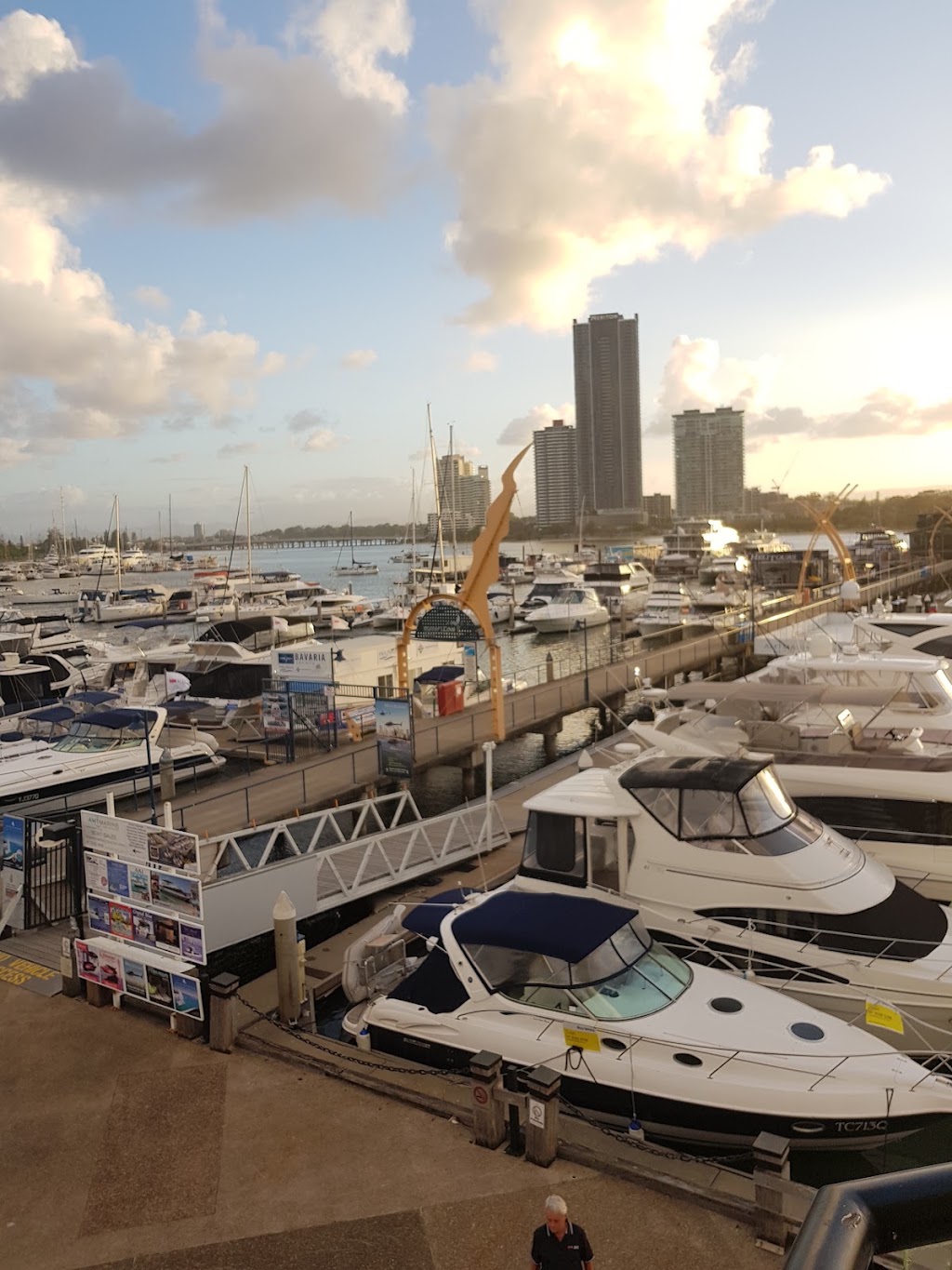 Paradise Fishing Charters Gold Coast | 1 Muriel Henchman Dr, Main Beach QLD 4217, Australia | Phone: 0403 531 428