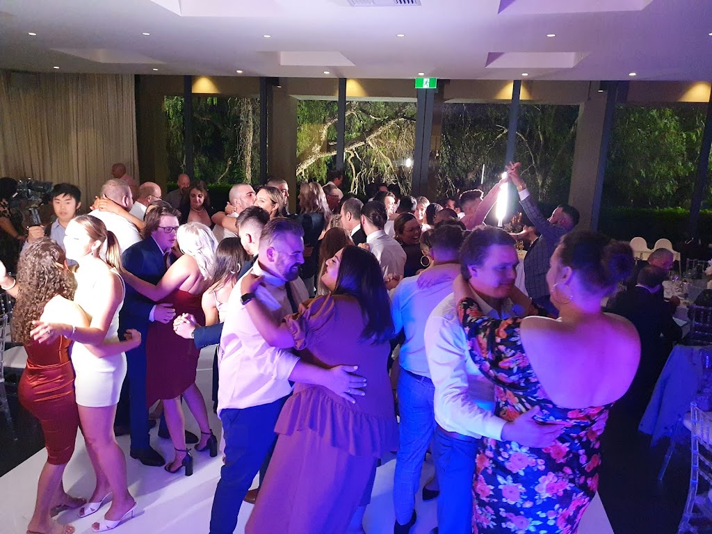 Bruce Harrison DJ/MC | 5 Kimberley Grove, Waterways VIC 3195, Australia | Phone: 0405 103 257