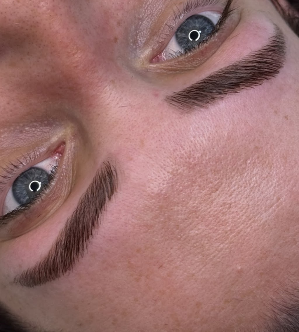 Lash & Thread | 11 Waikanda Cres, Whalan NSW 2770, Australia | Phone: 0432 212 343