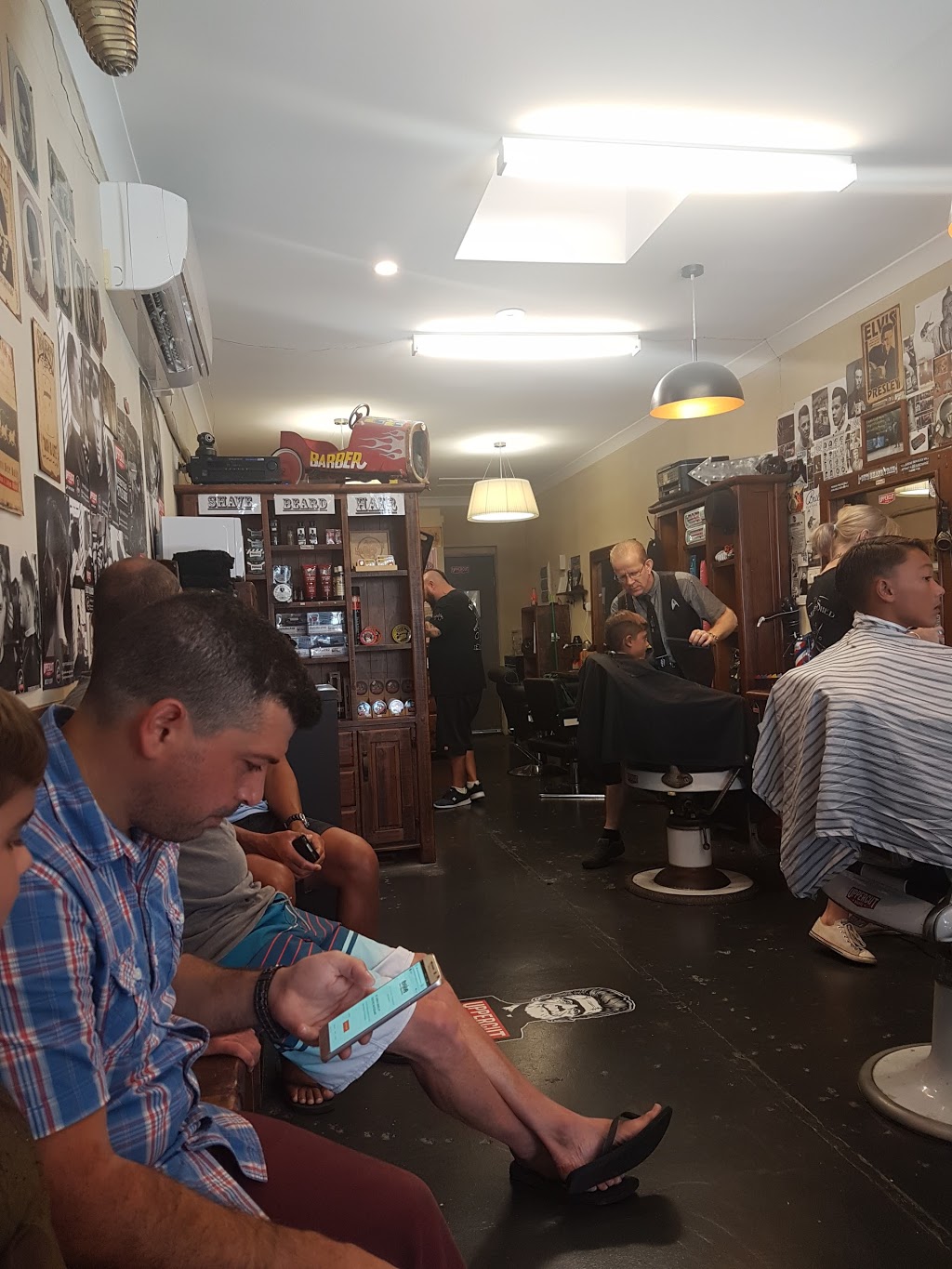 The Barbers Shed Wurtulla | 614 Nicklin Way, Wurtulla QLD 4575, Australia | Phone: (07) 5493 5022