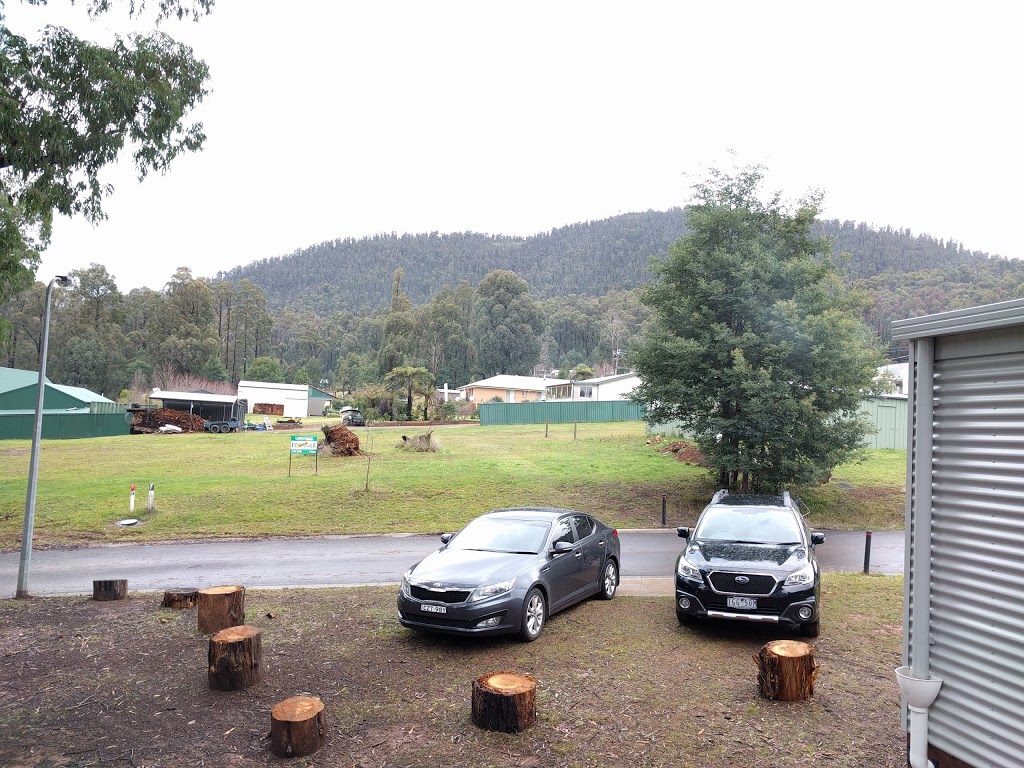 Lithgow Falls | lodging | 1 Lithgow Pl, Marysville VIC 3779, Australia | 0488384488 OR +61 488 384 488