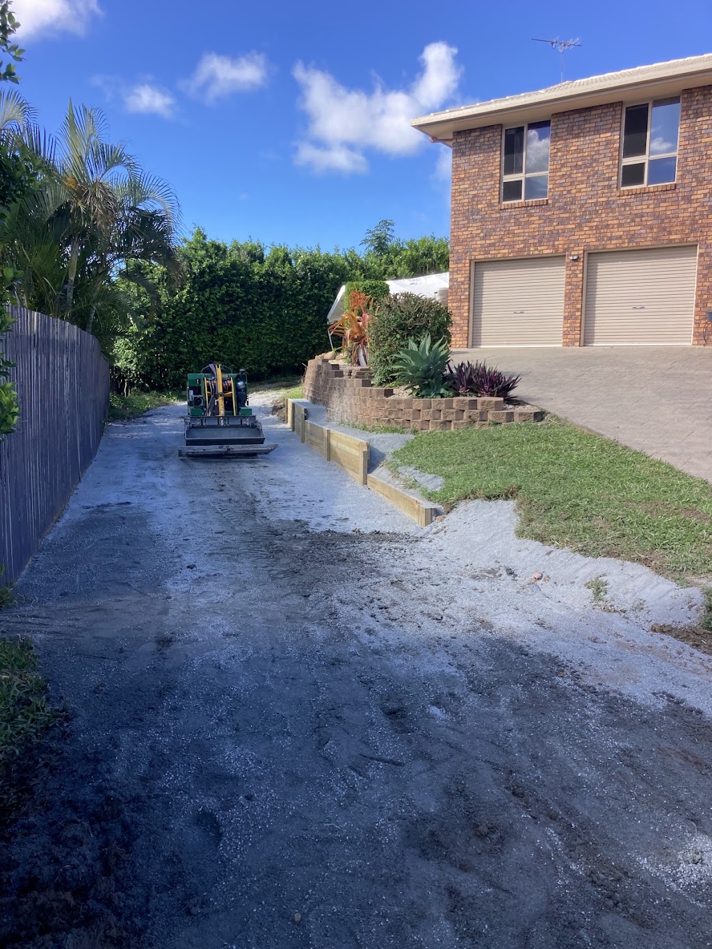 Diggermate Mini Excavator Hire Mackay | 123 Glenella Richmond Rd, Richmond QLD 4740, Australia | Phone: 0447 973 901