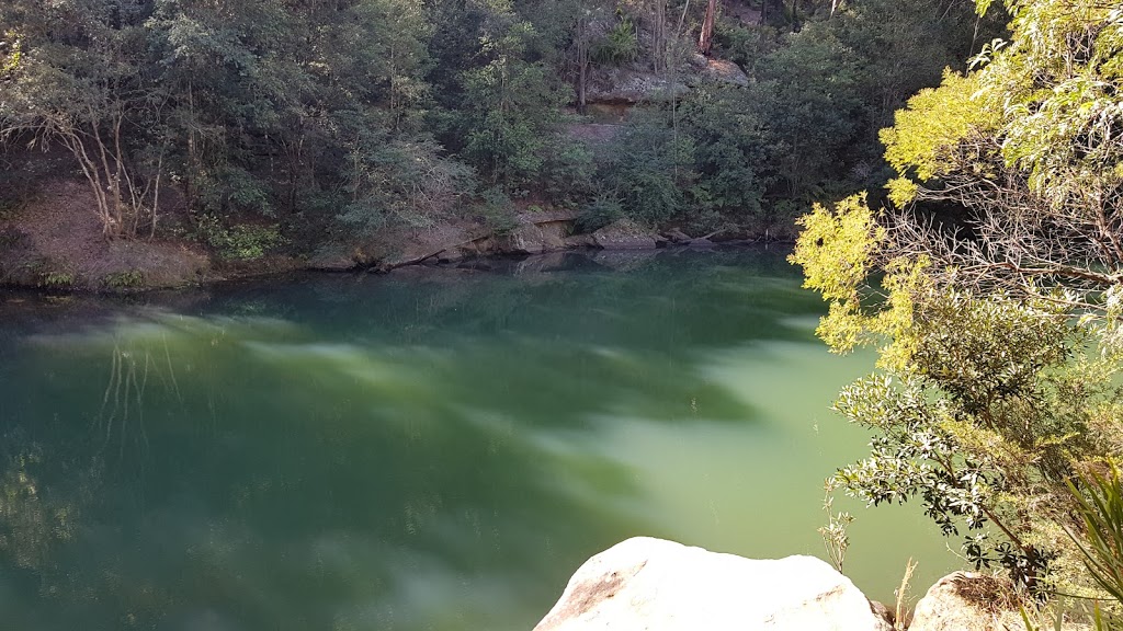 Blue Pool Walking Track | The Oaks Trail, Blue Mountains National Park NSW 2787, Australia | Phone: (02) 4720 6200