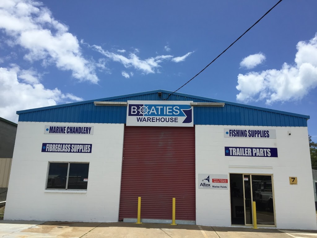Boaties Warehouse | electrician | 7 Florence St, Urangan QLD 4655, Australia | 0741253339 OR +61 7 4125 3339