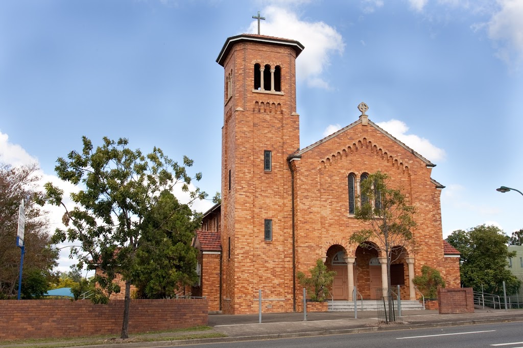 St Finnbars Catholic Church | 202 Waterworks Rd, Ashgrove QLD 4060, Australia | Phone: (07) 3369 5351