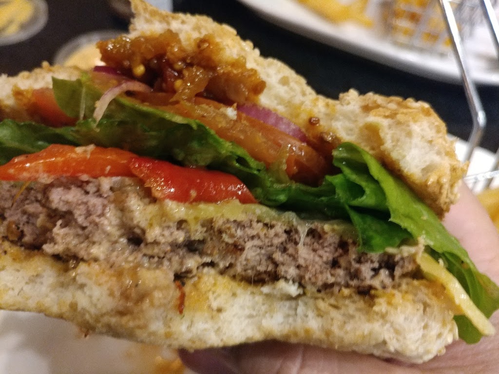 FBs Fancy Burgers | meal takeaway | 402 B27, Kensington Park SA 5068, Australia | 0883314000 OR +61 8 8331 4000