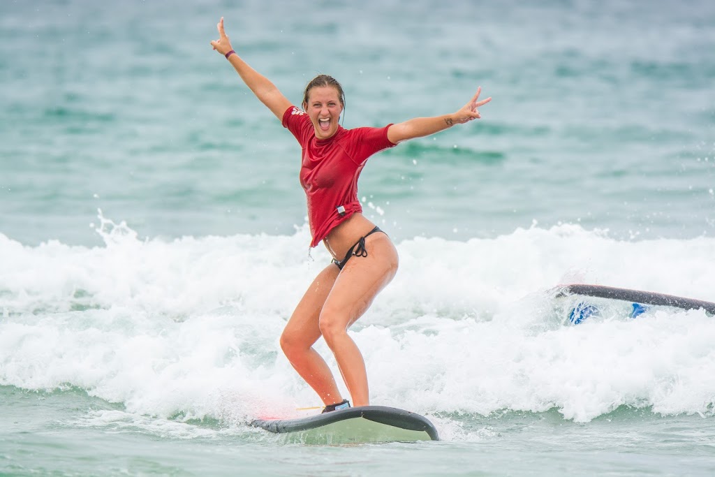 Merricks Noosa Learn to Surf | beach access 14, Claude Batten Dr, Noosa Heads QLD 4567, Australia | Phone: 0418 787 577