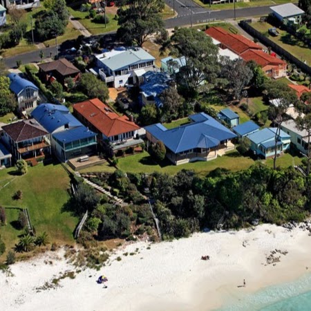 Hyams Beach Real Estate | real estate agency | 76 Cyrus St, Hyams Beach NSW 2540, Australia | 0244430242 OR +61 2 4443 0242