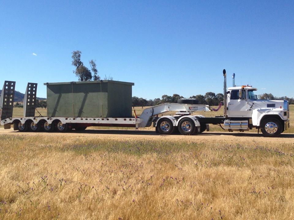 Everlast Concrete Tanks | 24 Racecourse Rd, Thurgoona NSW 2640, Australia | Phone: 1800 552 123