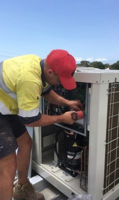 Tri-Tech Air Conditioning & Electrical | general contractor | Unit 1/505 Lytton Rd, Morningside QLD 4170, Australia | 0733940222 OR +61 7 3394 0222