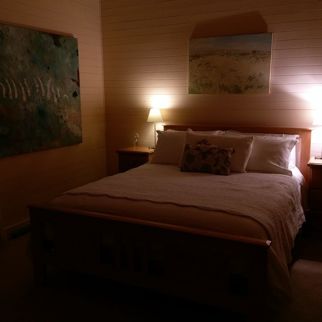 Birdwing Bed & Breakfast | lodging | 143 Dynans Bridge Rd, Weegena TAS 7304, Australia | 0419134946 OR +61 419 134 946