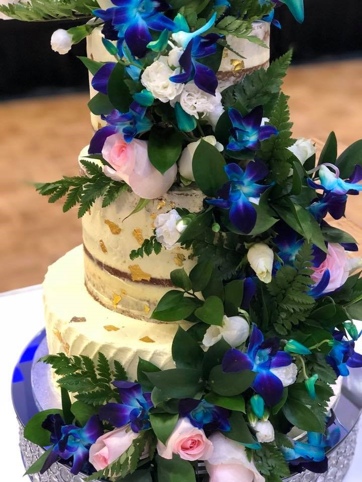 Rimmas Wedding Cakes. | 18 Bluebill Rd, Banksia Grove WA 6031, Australia | Phone: 0458 888 106