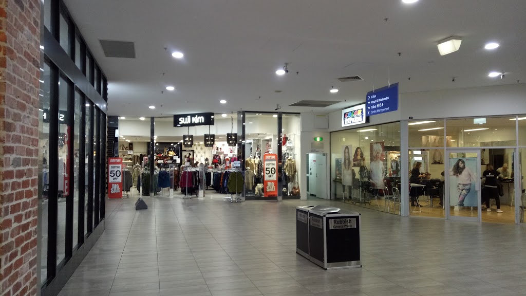 Lansell Square | shopping mall | 267 High St, Kangaroo Flat VIC 3555, Australia | 0359118900 OR +61 3 5911 8900