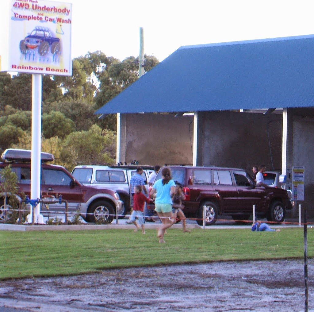 4WD Underbody & Complete Car Wash | car wash | Goondi St, Rainbow Beach QLD 4581, Australia