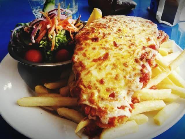 Leos Country Kitchen & Cafe | 75 Tower St, Leonora WA 6438, Australia | Phone: 0477 439 544
