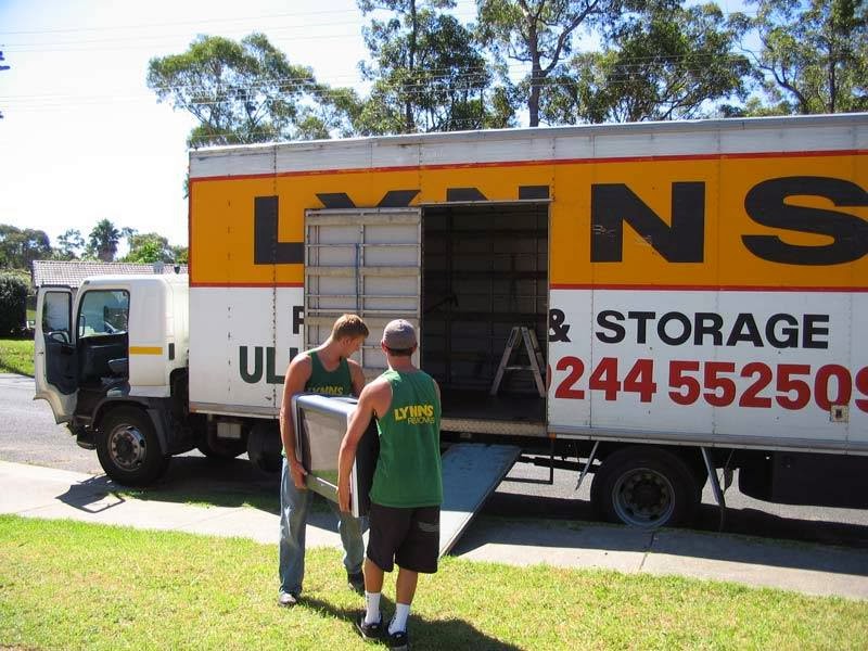 Lynns Removals & Storage | 263 Princes Hwy, Ulladulla NSW 2539, Australia | Phone: 1300 139 336