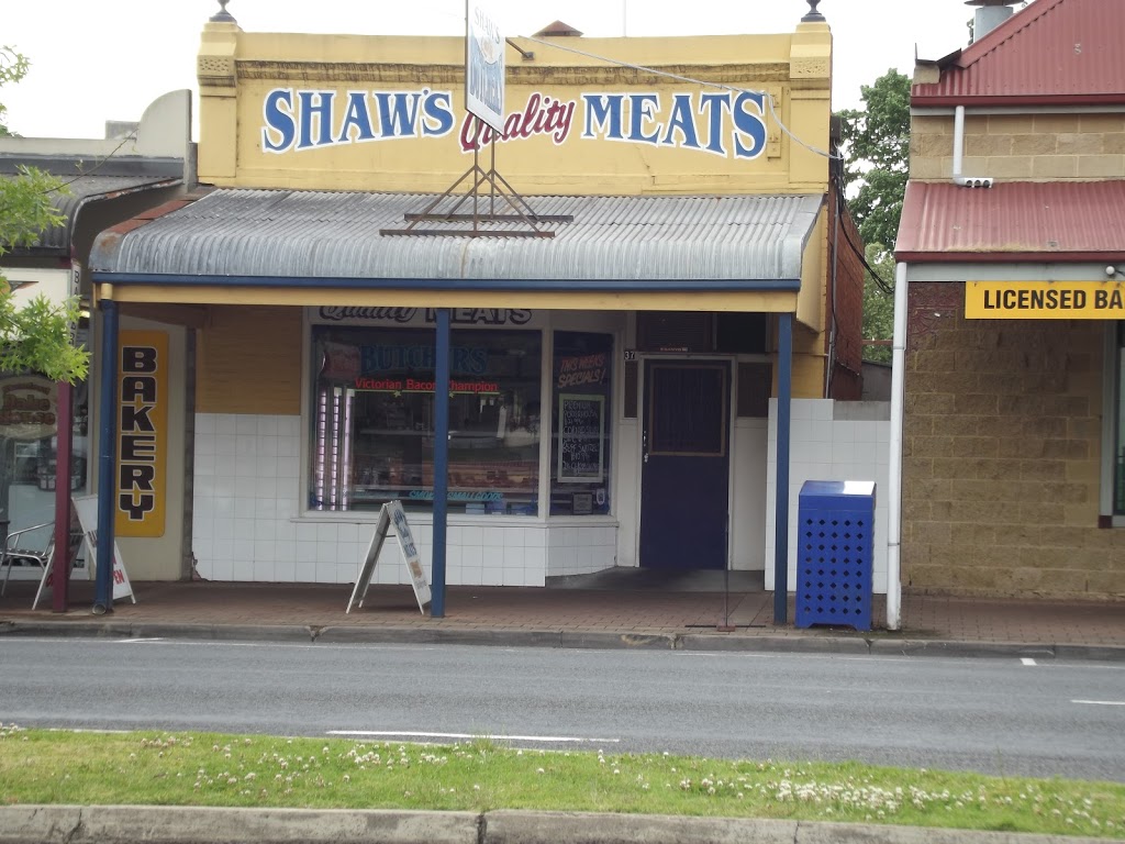 Shaws Quality Meats | food | 37 Tyers St, Stratford VIC 3862, Australia | 0351456331 OR +61 3 5145 6331