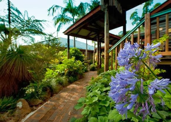 Tamborine Mountain Bed & Breakfast | 19-23 Witherby Crescent, Tamborine Mountain QLD 4272, Australia | Phone: (07) 5545 3595