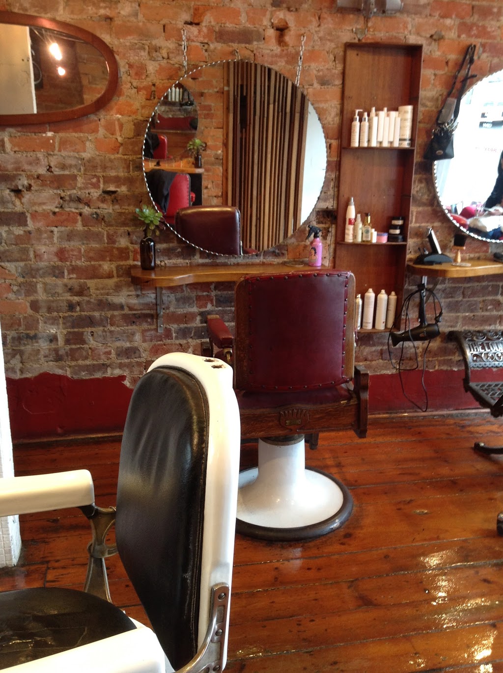 Chainsaw Massacre salon | hair care | 190 Elgin St, Carlton VIC 3053, Australia | 0393481177 OR +61 3 9348 1177