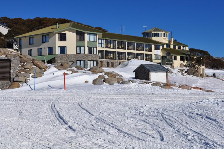 Marritz Hotel Perisher | lodging | 12 Porcupine Rd, Perisher Valley NSW 2624, Australia | 0264575220 OR +61 2 6457 5220