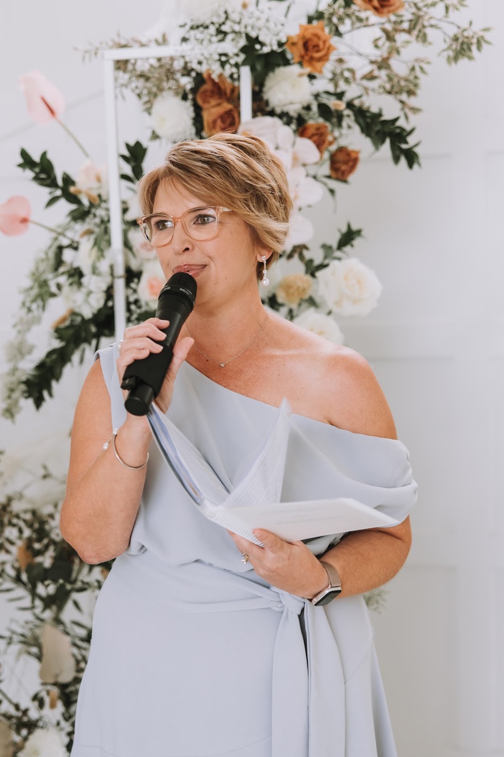 Blissfully Wed - Sally Leonard, Celebrant | 7 Christina St, Cardiff Heights NSW 2285, Australia | Phone: 0419 016 957