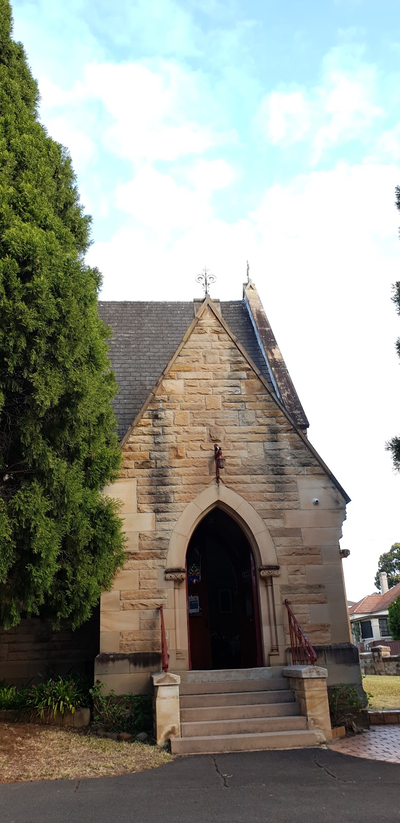 St Marks Anglican Church | church | 39 Jamieson St, Granville NSW 2142, Australia | 0296371073 OR +61 2 9637 1073