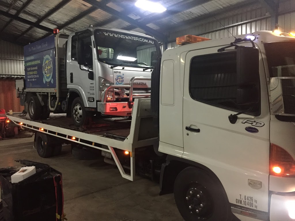 Exclusive Towing Service Campbelltown | 1 Queen St, Campbelltown NSW 2560, Australia | Phone: (02) 9606 6060