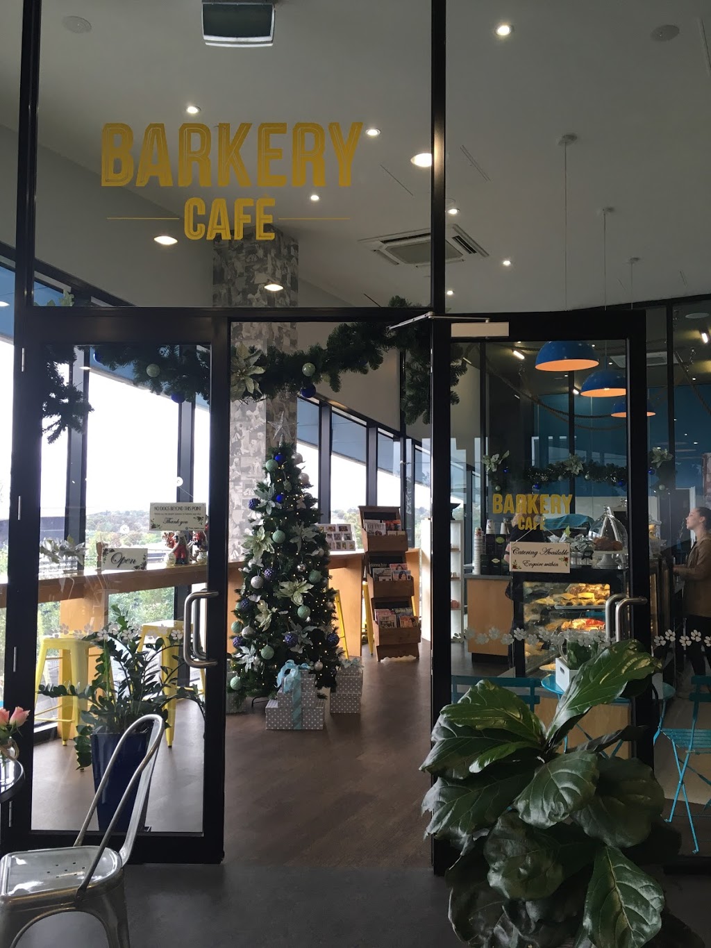 Barkery cafe | 3 Burwood Hwy, Burwood East VIC 3151, Australia