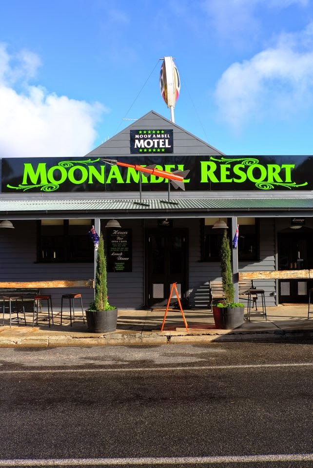 Moonambel Hotel | lodging | 22 Brooke St, Moonambel VIC 3478, Australia | 0354672273 OR +61 3 5467 2273