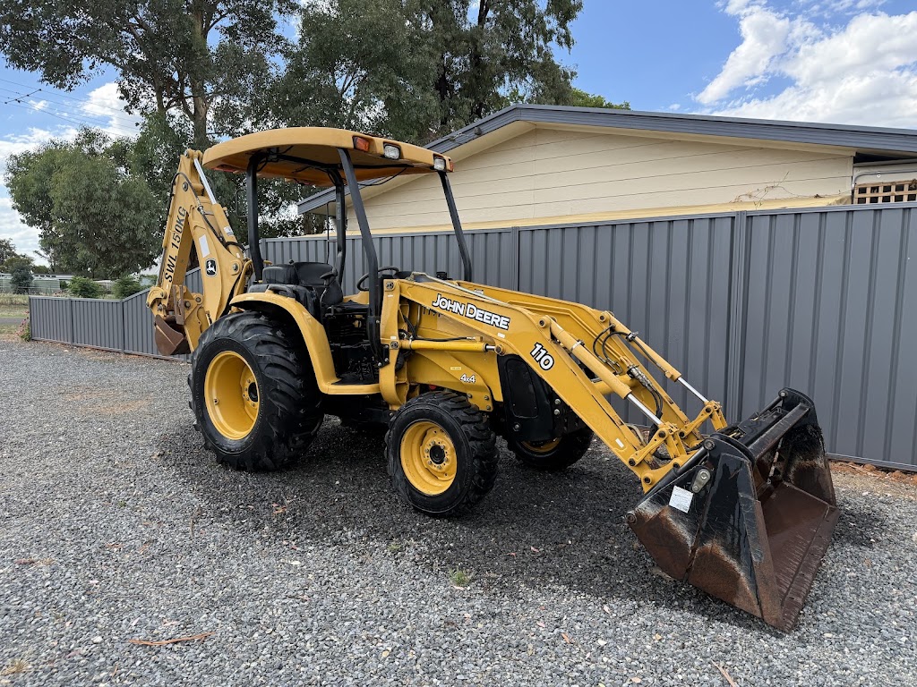 Signature Equipment Sales and Hire | 23 River Park Rd, Cowra NSW 2794, Australia | Phone: 0487 567 155