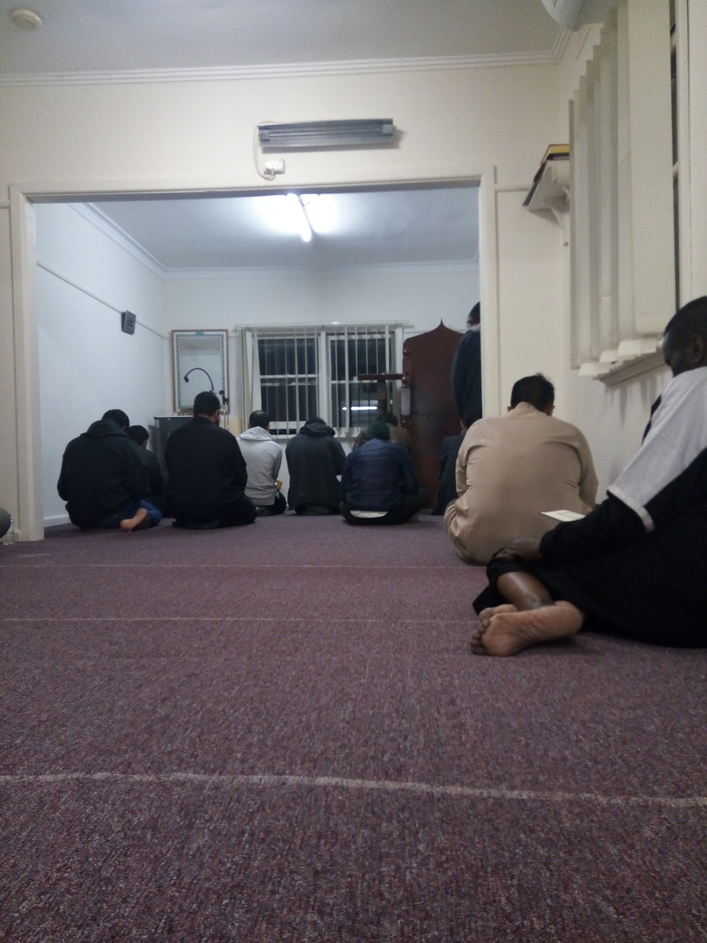 Monash Mosque | mosque | 16 Beddoe Ave, Clayton VIC 3168, Australia | 0399029156 OR +61 3 9902 9156