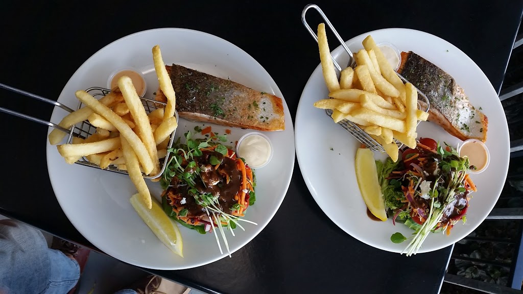 Grunskes by the River | restaurant | 11E Petersen St, Bundaberg Central QLD 4670, Australia | 0741522722 OR +61 7 4152 2722