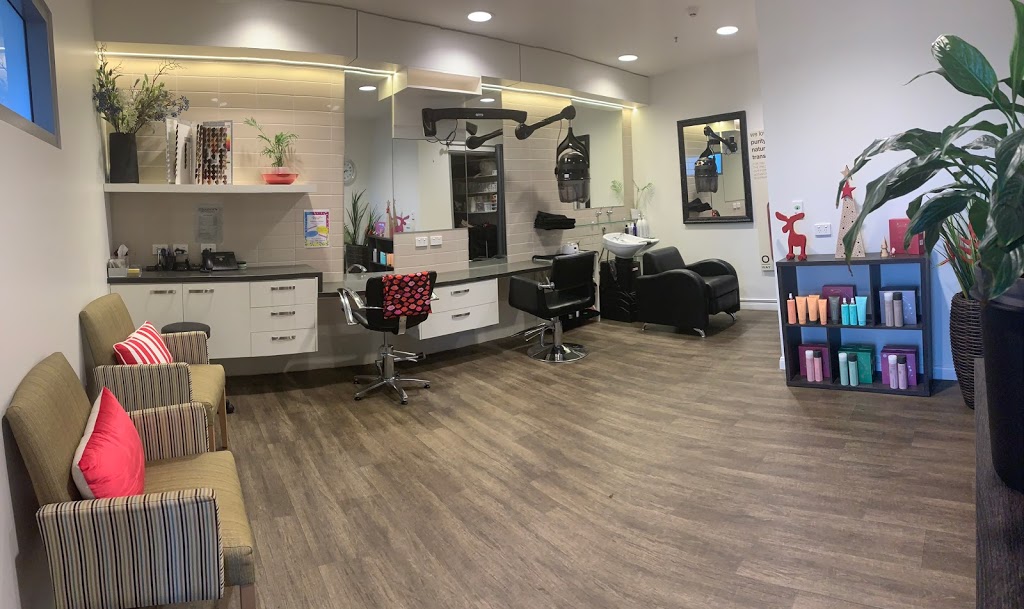 Gingers Hair Salon | hair care | Kerrisdale Gardens, 35 Norwood Parade, Beaconsfield QLD 4740, Australia | 0407407309 OR +61 407 407 309
