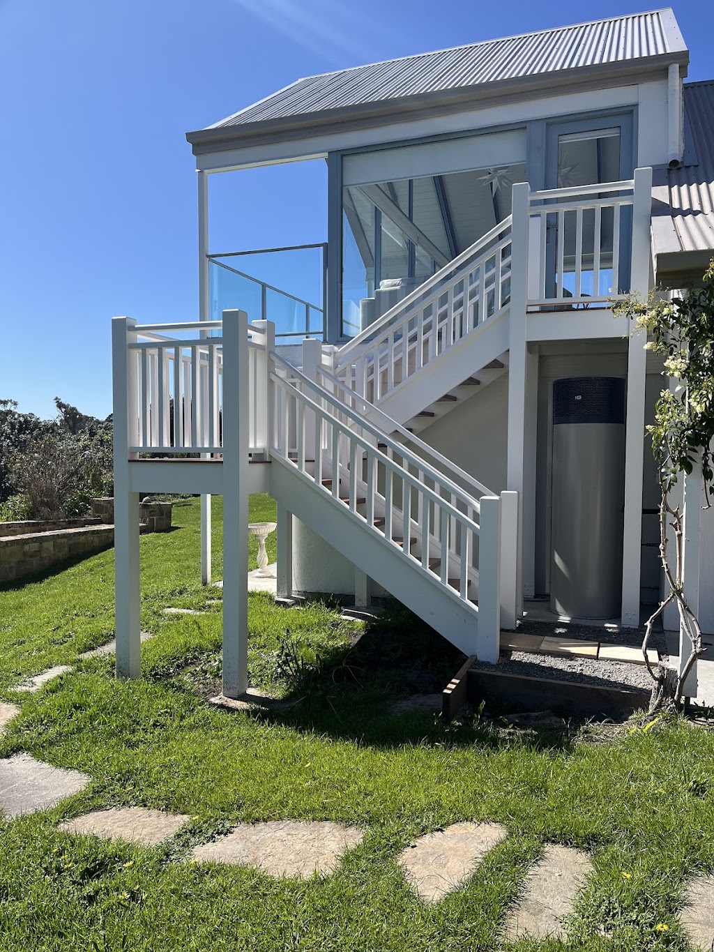 Formation Tasman | 62 Old Jetty Rd, Eaglehawk Neck TAS 7179, Australia | Phone: 0419 646 544