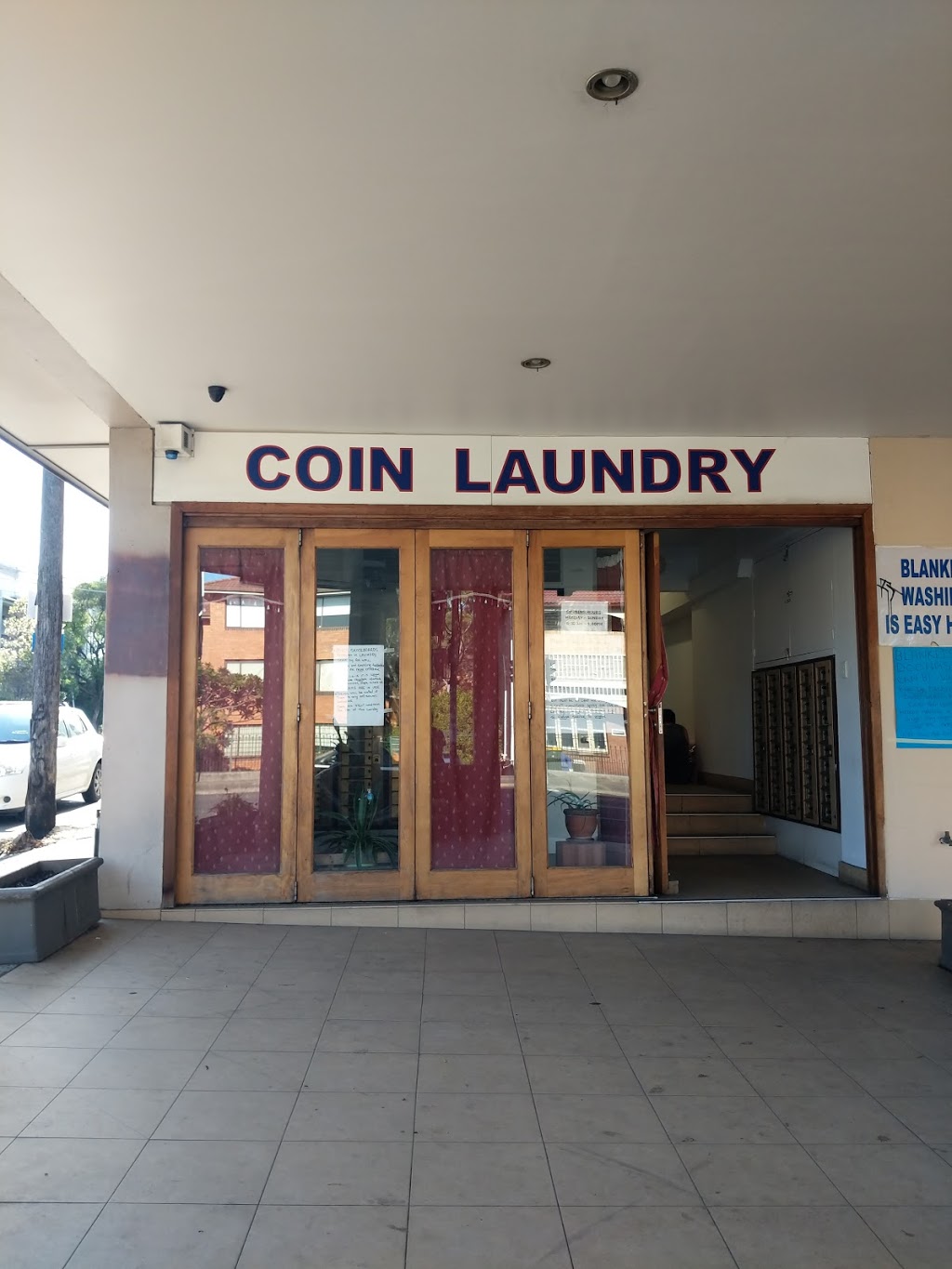 Coin laundry loser