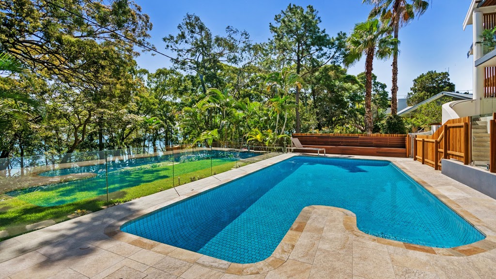 Park Cove Little Cove | 48 Park Rd, Noosa Heads QLD 4567, Australia | Phone: (07) 5447 3566