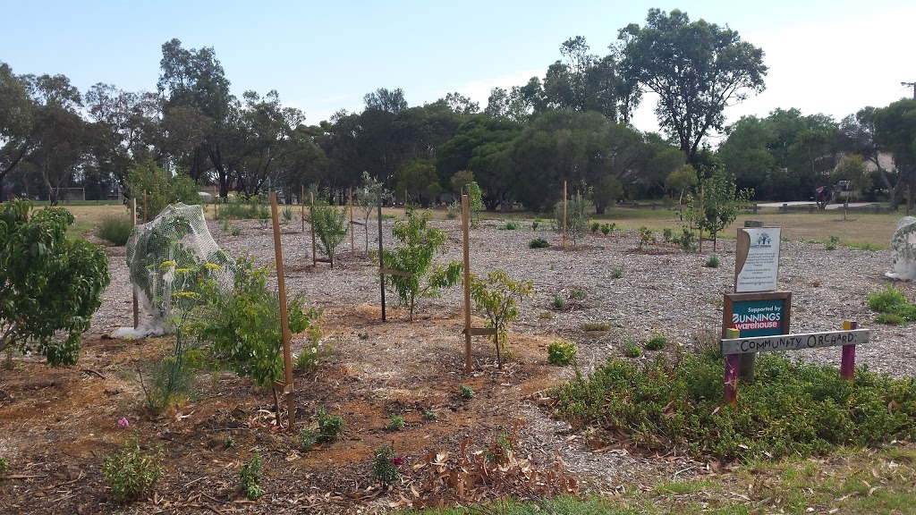 Grovedale Community Orchard | park | 31 Perrett St, Grovedale VIC 3216, Australia