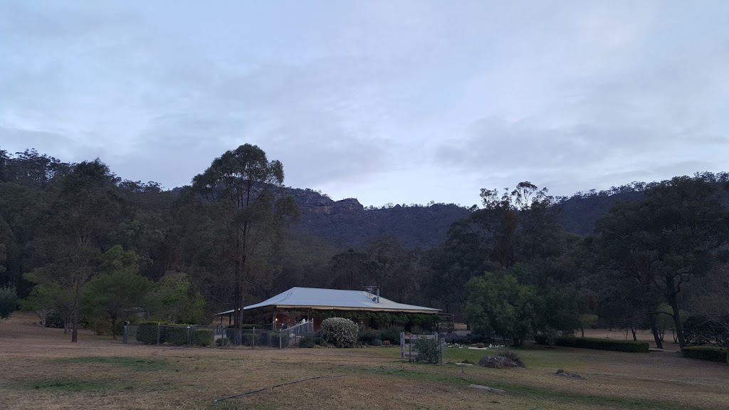 Rocklee Grove | lodging | 187 Wollombi Rd, Broke NSW 2330, Australia | 0299481156 OR +61 2 9948 1156