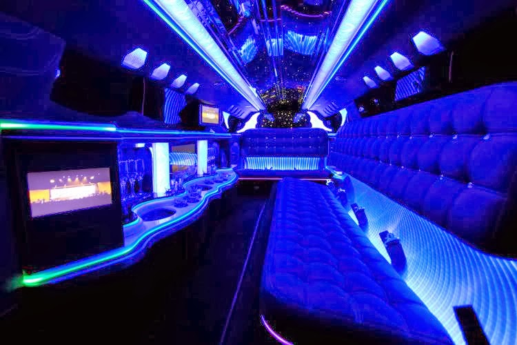 Be Seen Limousines |  | 11 Olde Dr, Gulfview Heights SA 5096, Australia | 0412800331 OR +61 412 800 331