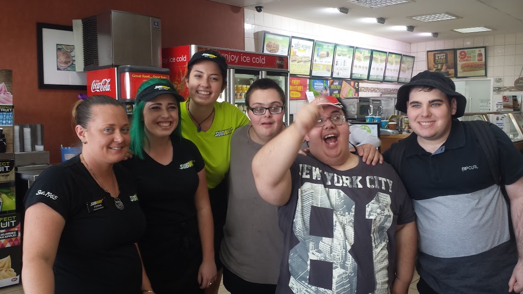 Subway | restaurant | 159 Redcliffe Parade, Redcliffe QLD 4020, Australia | 0732833411 OR +61 7 3283 3411