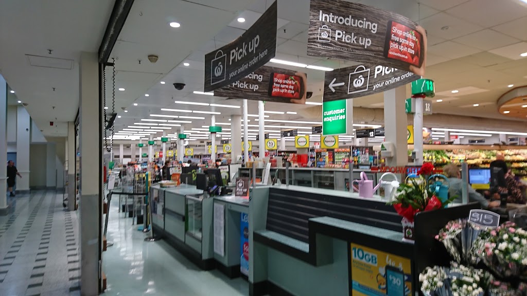 Woolworths | supermarket | Foster St, Dandenong VIC 3175, Australia | 0387933364 OR +61 3 8793 3364