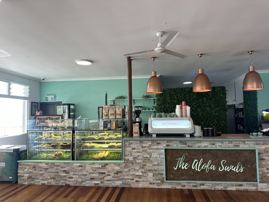 The Alofa Sands Surf Club Cafe | 2 Headland Dr, Nambucca Heads NSW 2448, Australia | Phone: 0474 785 041