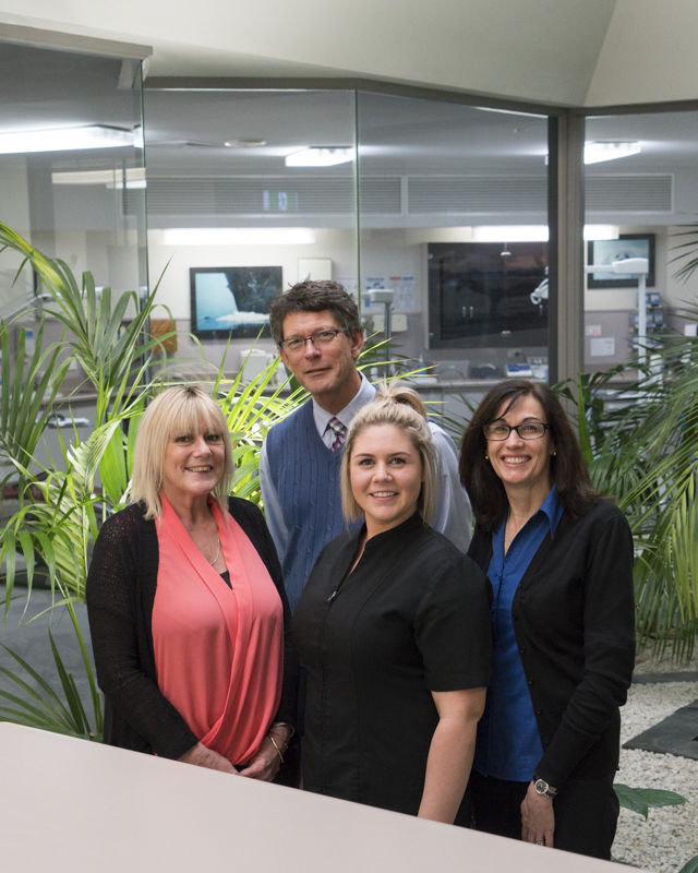 Dr Mac Orthodontist | 7/25 Caroline Chisholm Dr, Kyneton VIC 3444, Australia | Phone: (03) 5422 3988