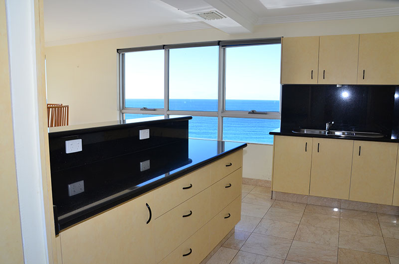 Zenith Oceanfront Apartments | lodging | 20 Esplanade, Surfers Paradise QLD 4217, Australia | 0755276045 OR +61 7 5527 6045