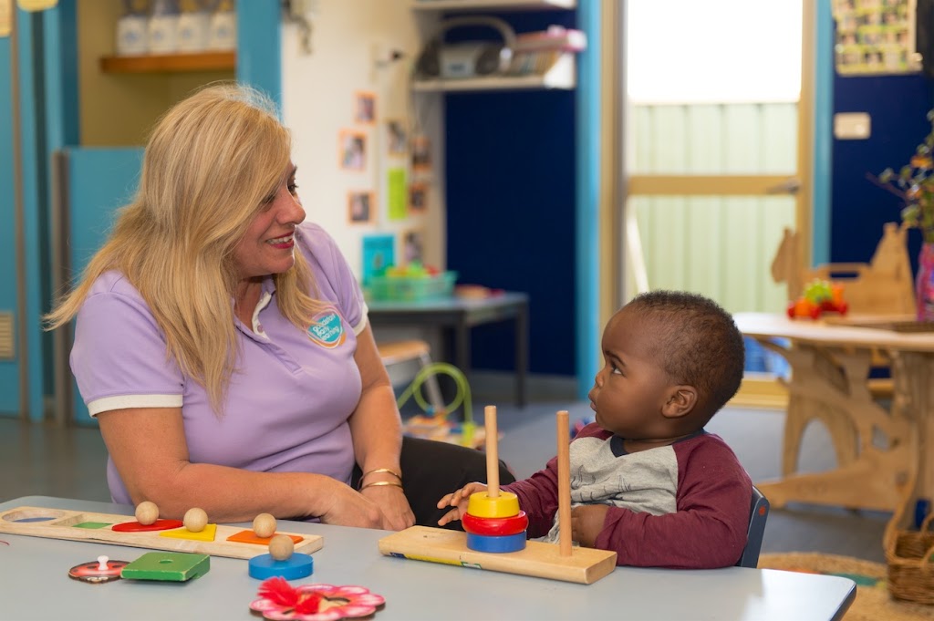 Goodstart Early Learning - Craigieburn | school | 130 Dorchester St, Craigieburn VIC 3064, Australia | 1800222543 OR +61 1800 222 543