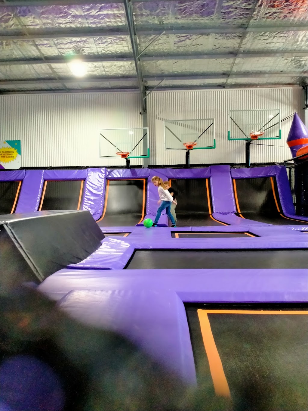 Rebound Ultimate Trampoline Park & Play Centre |  | 7959 Goulburn Valley Hwy, Shepparton VIC 3631, Australia | 0348005656 OR +61 3 4800 5656