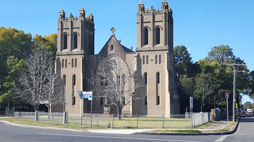 St Patricks Singleton Church | church | 41 Queen St, Singleton NSW 2330, Australia | 0265721824 OR +61 2 6572 1824