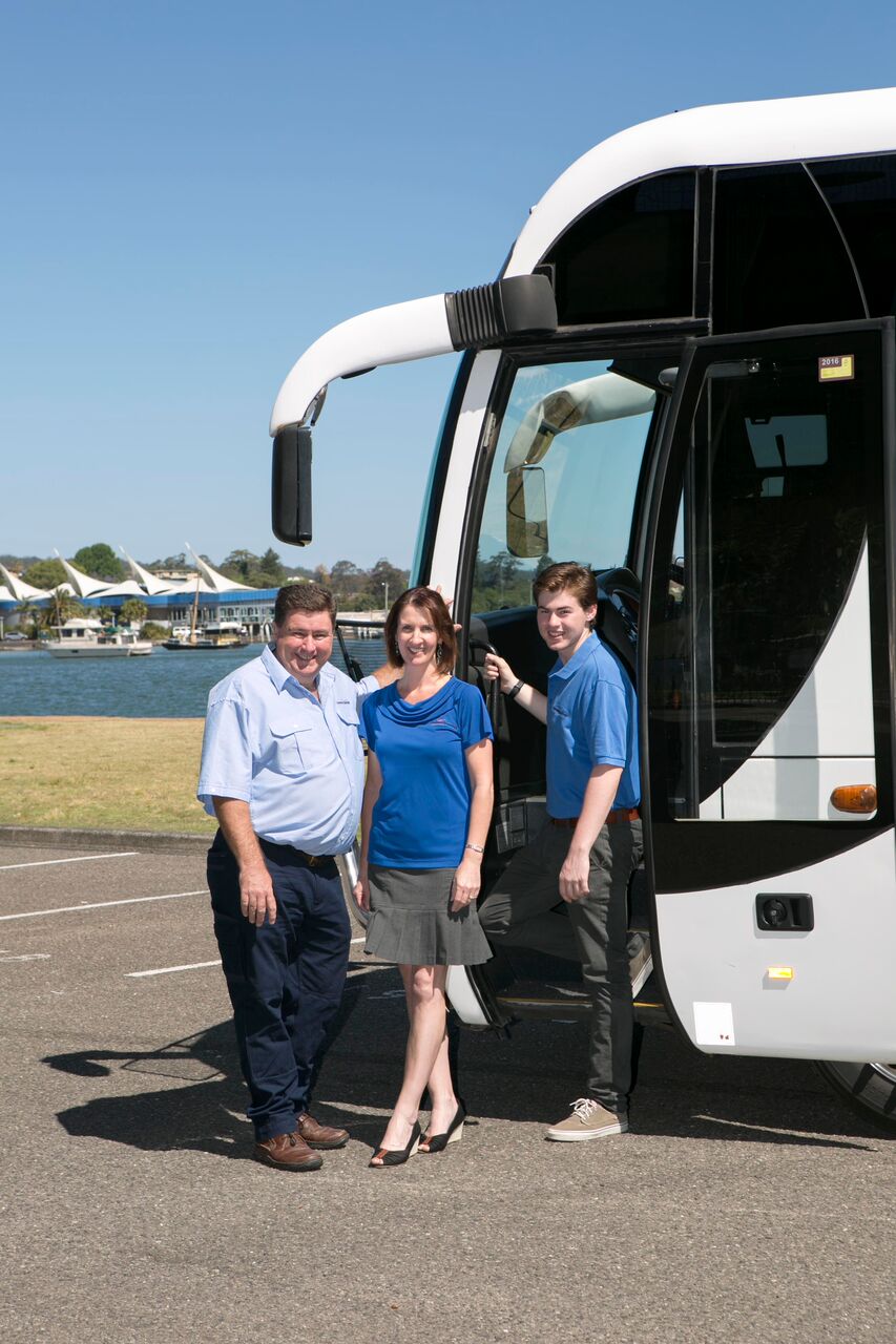 Connect Coaches | 225 Wells St, Springfield NSW 2250, Australia | Phone: 0417 281 545