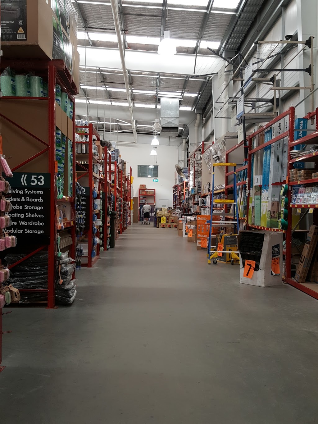 Bunnings Nowra | hardware store | 147/167 Princes Hwy, South Nowra NSW 2541, Australia | 0244245000 OR +61 2 4424 5000